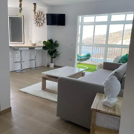 Inside The Wave Ii Tacoronte